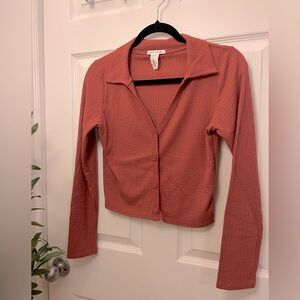 Caution To The Wind | Long Sleeve Ribbed Cropped Top